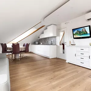Apartment Luxury Dante With Terrace, Split